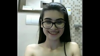 Italian Teen Masturbates On Webcam