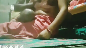 Pov Handjob Dan Pijatan Payudara Dengan Babe Pantat Besar