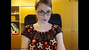 A Seductive Academic Girl Undresses And Performs A Striptease On A Webcam - Via Proxycams.Com