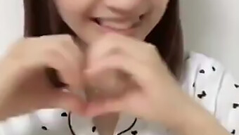 Horúce Tiktok Videá Ema Ita V Kompilácii